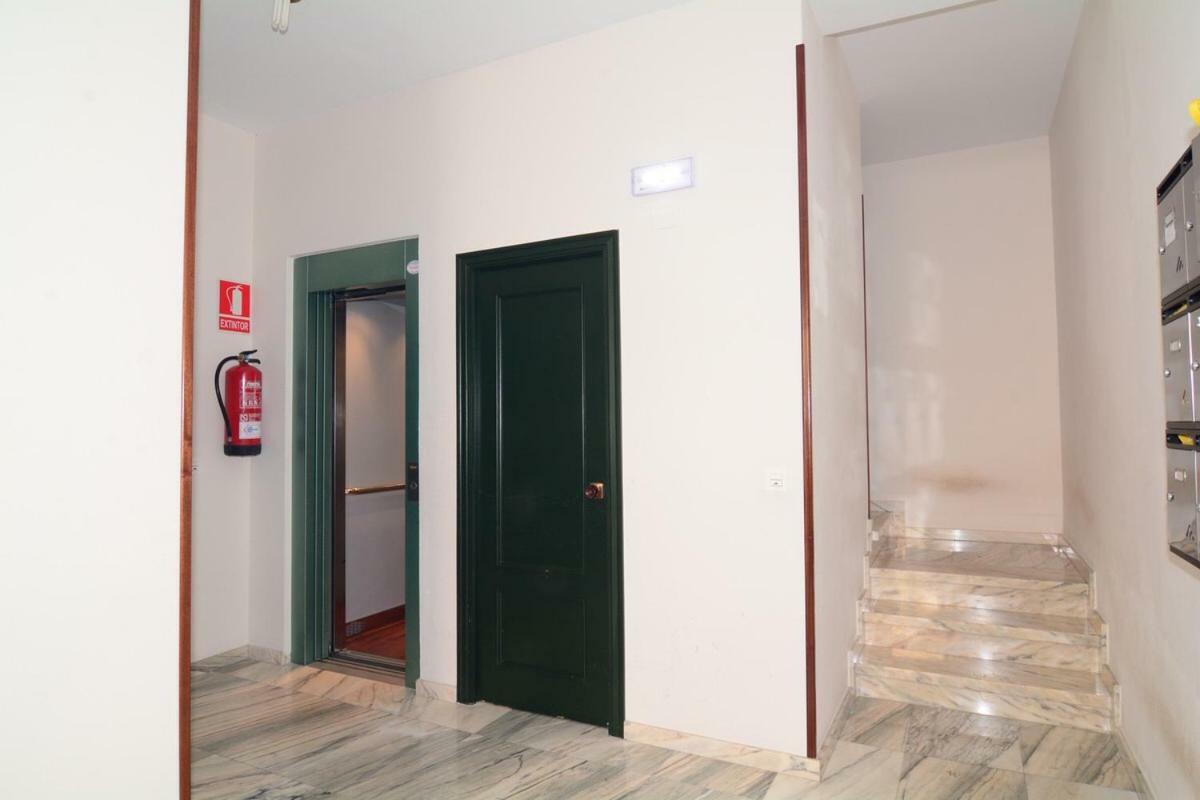 リャネスApartamento Manuel Romano 7アパートメント エクステリア 写真